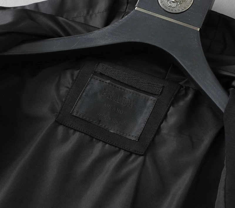 Prada Outwear Sustainable 170274
