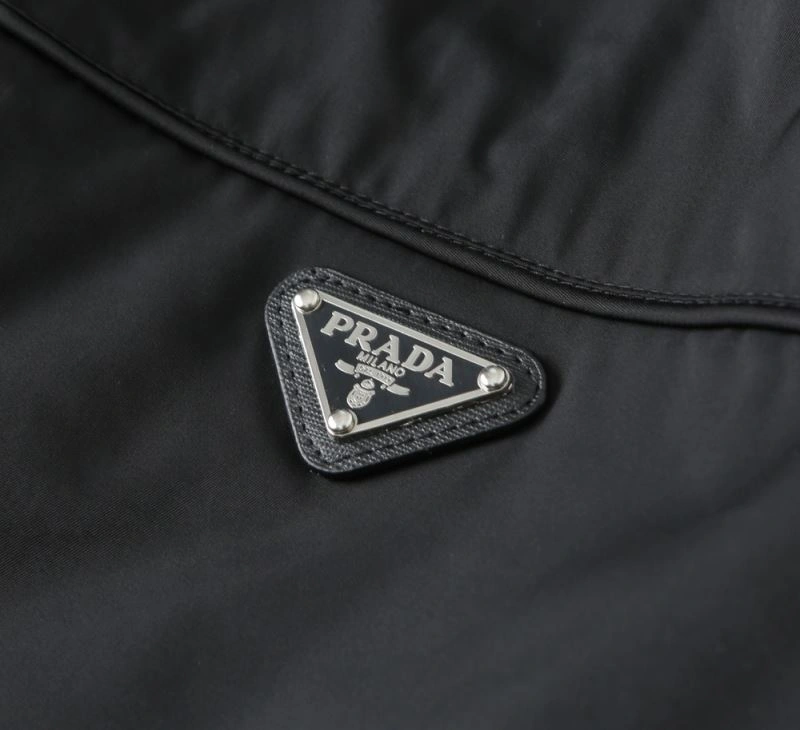 Prada Outwear ModernLook 170278