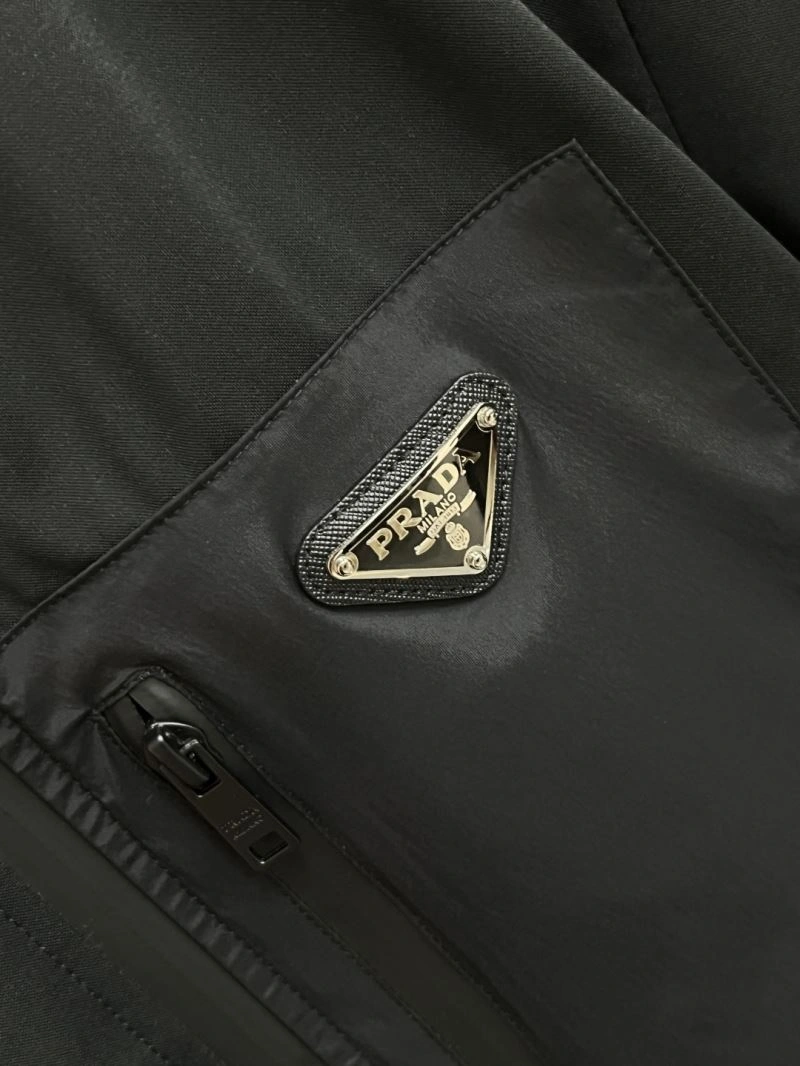 Casual Prada Outwear 170309