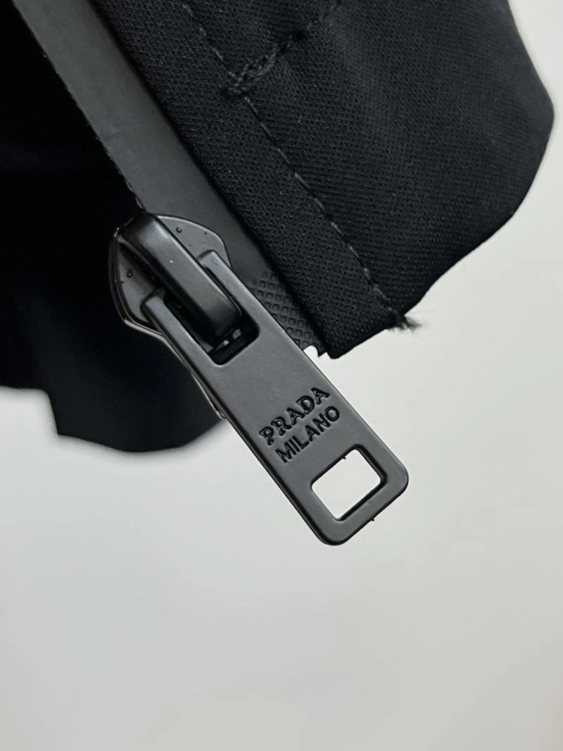 Casual Prada Outwear 170309