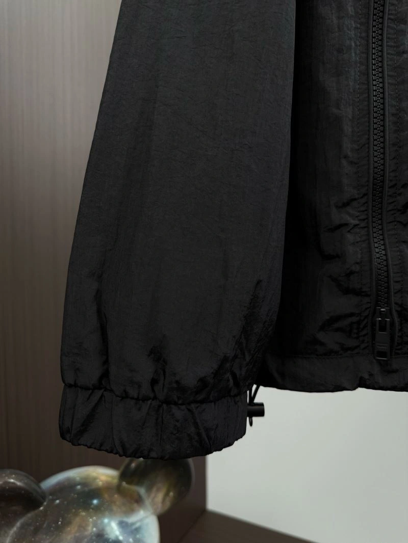 Prada Outwear Minimalist 170268