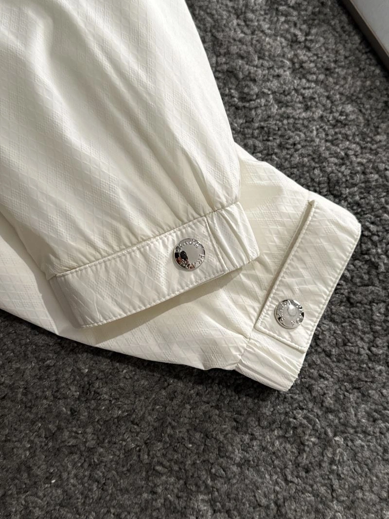 Breathable Prada Outwear 170256