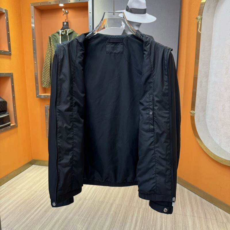 Unique Prada Outwear 170243