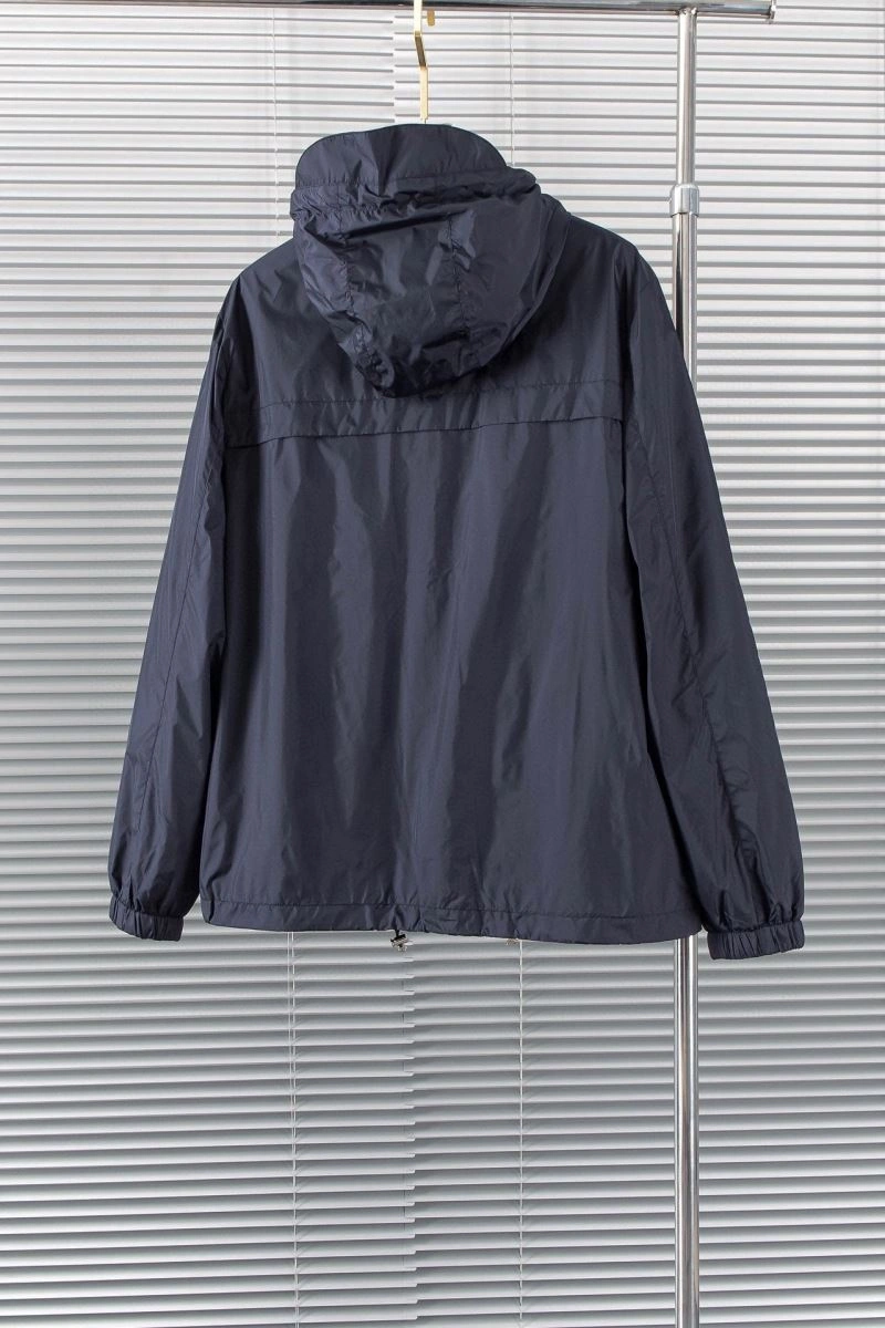 Comfortable Prada Outwear 170253