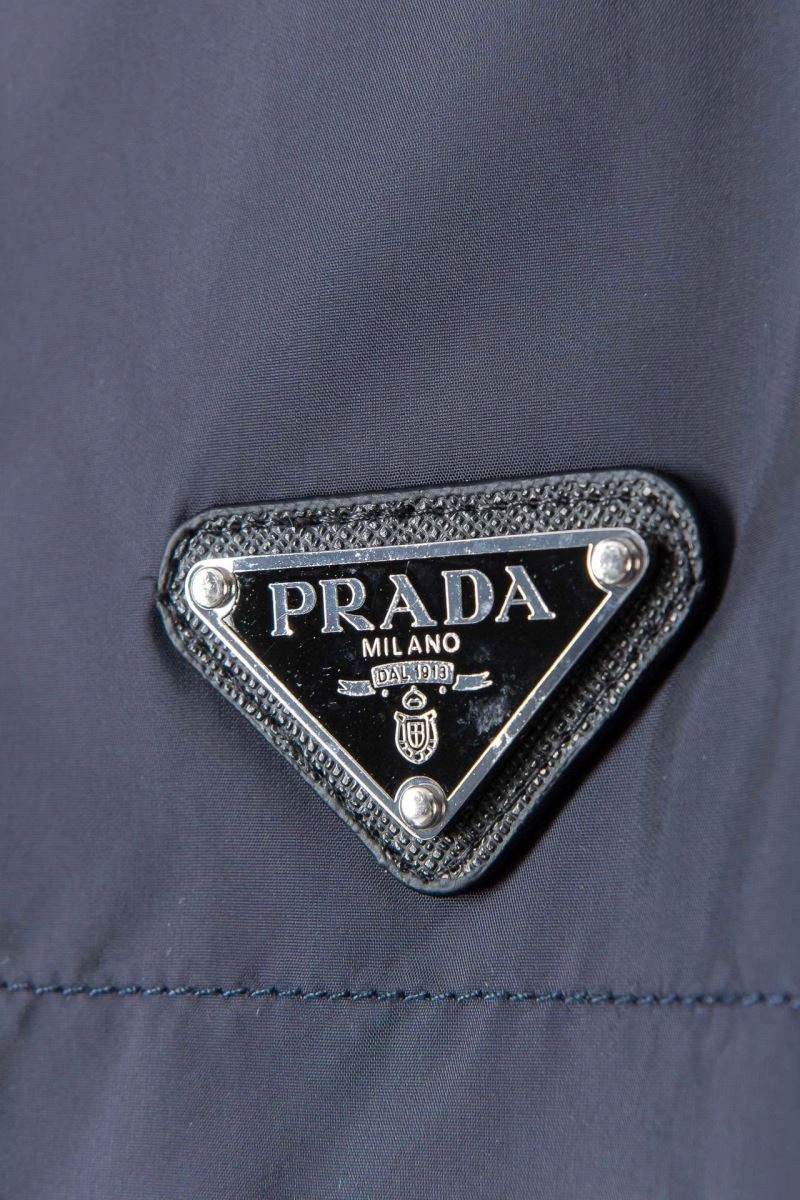 Comfortable Prada Outwear 170253