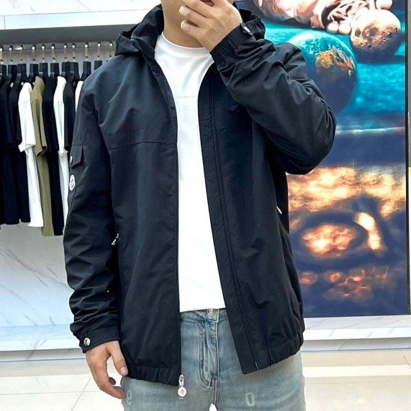 Prada Outwear Effortless 170235