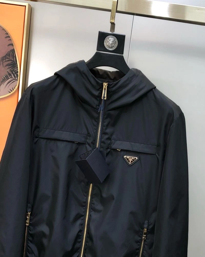 Sporty Prada Outwear 170267