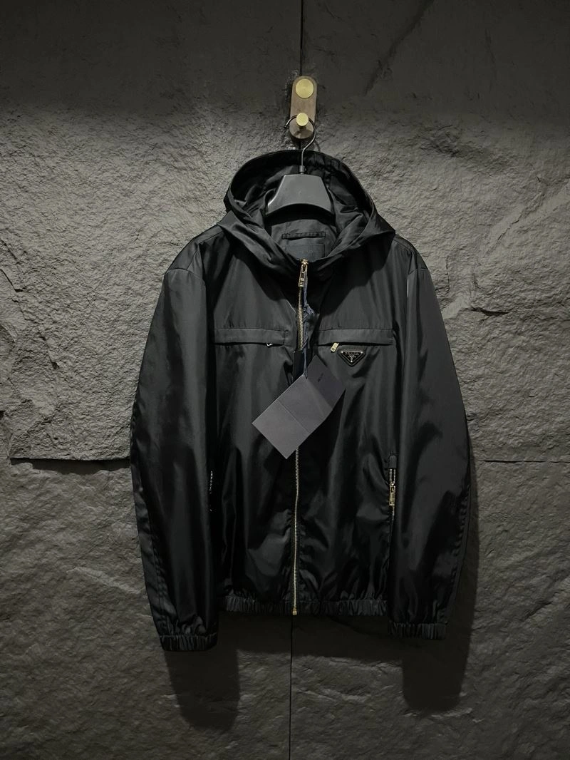 Popular Prada Outwear 170229