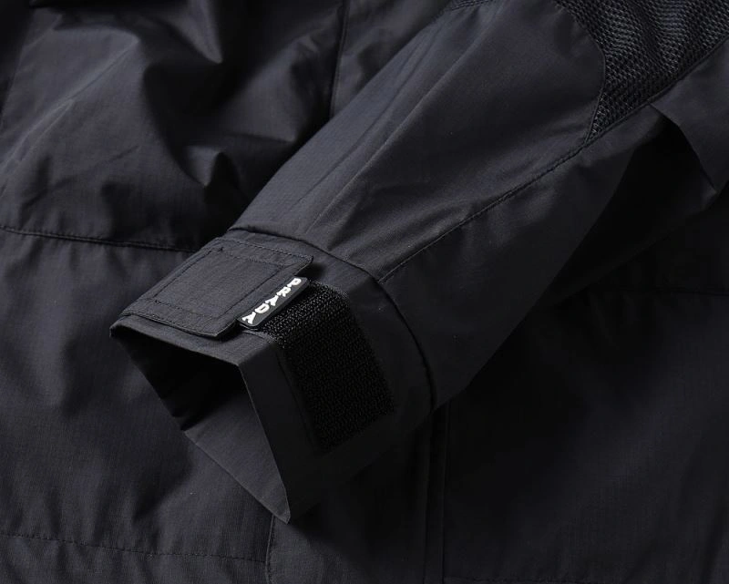 Durable Prada Outwear 170208