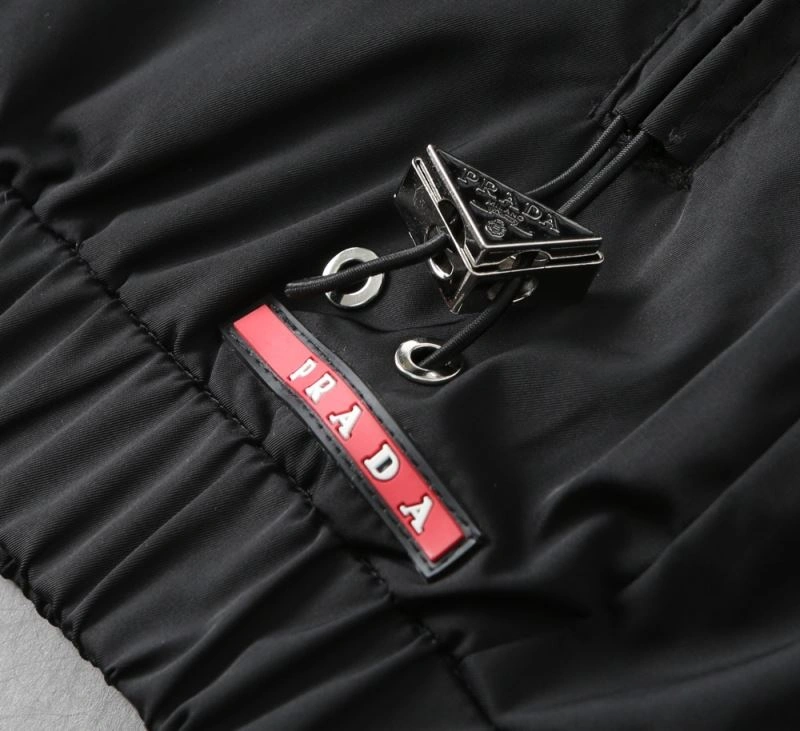 Stretchable Prada Outwear 170206