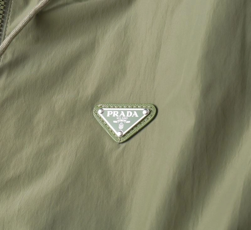 Prada Outwear MultiPurpose 170207