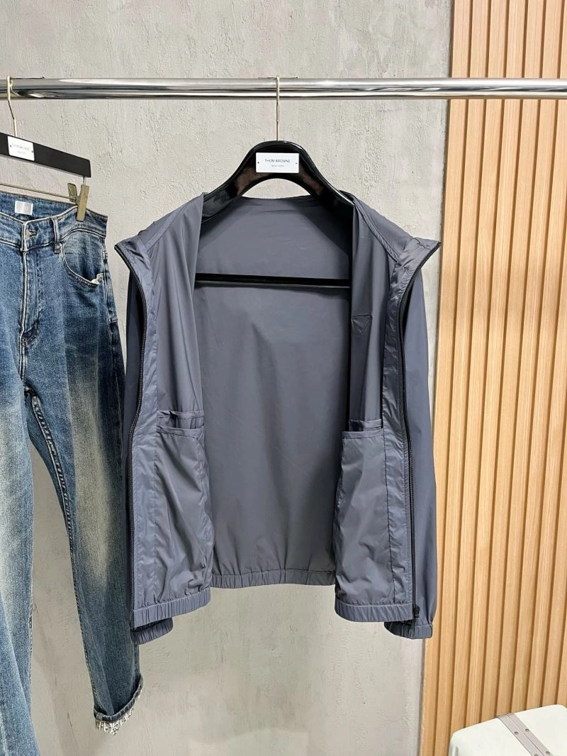 Prada Outwear Unisex 170232