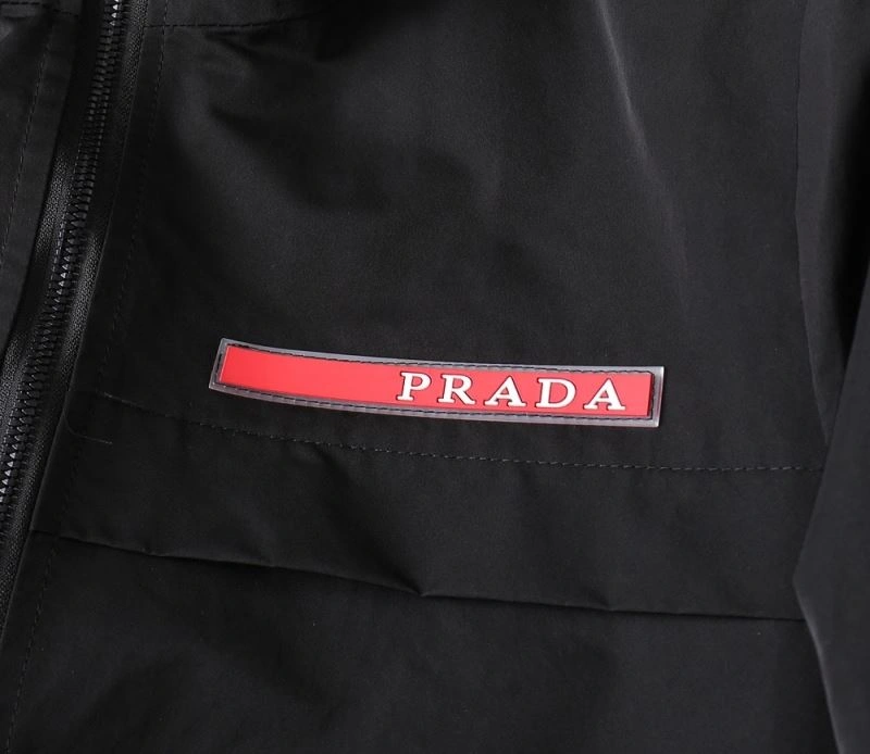 Prada Outwear MultiPurpose 170177