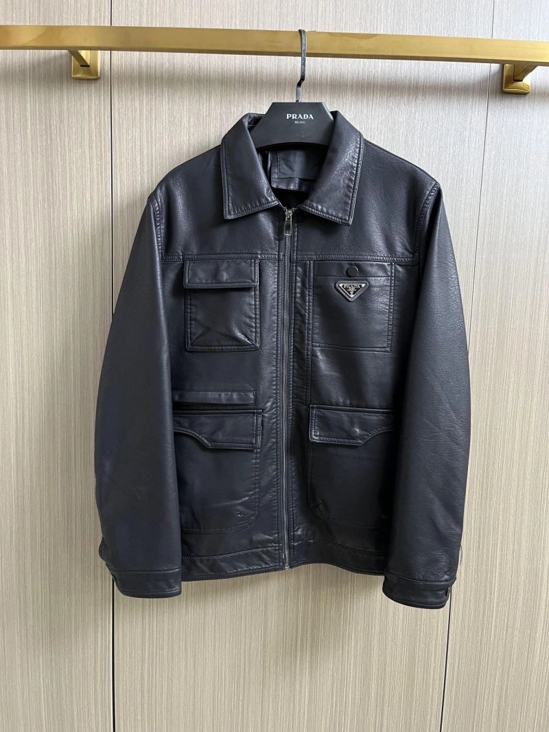 Durable Prada Outwear 170183