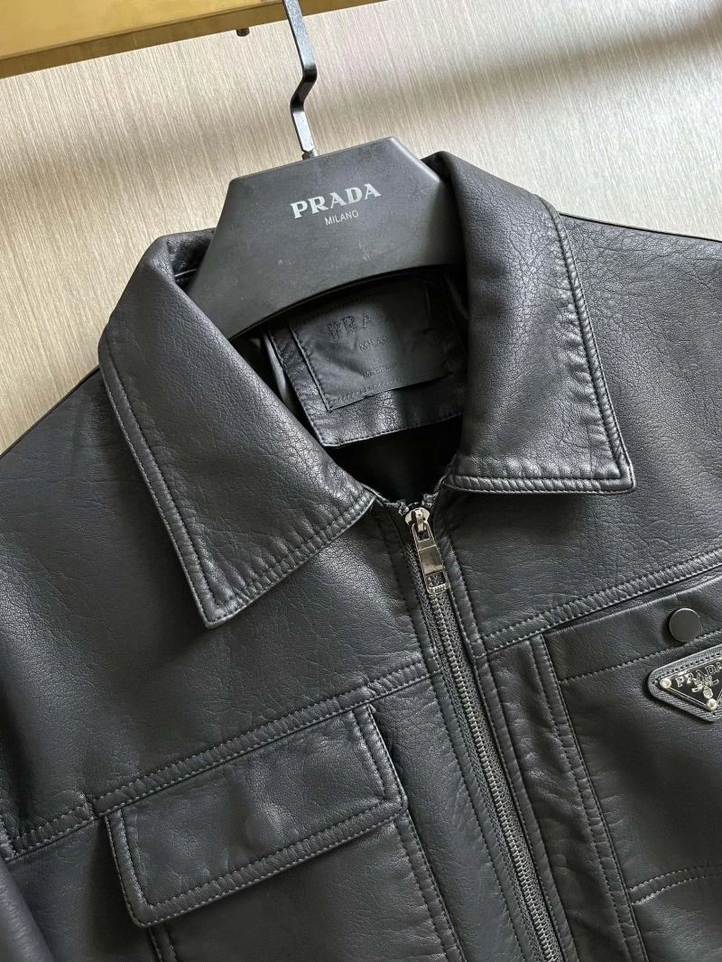 Durable Prada Outwear 170183