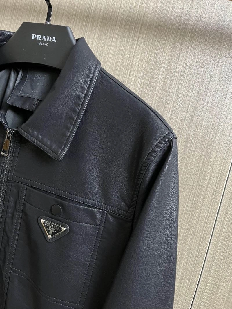 Durable Prada Outwear 170183