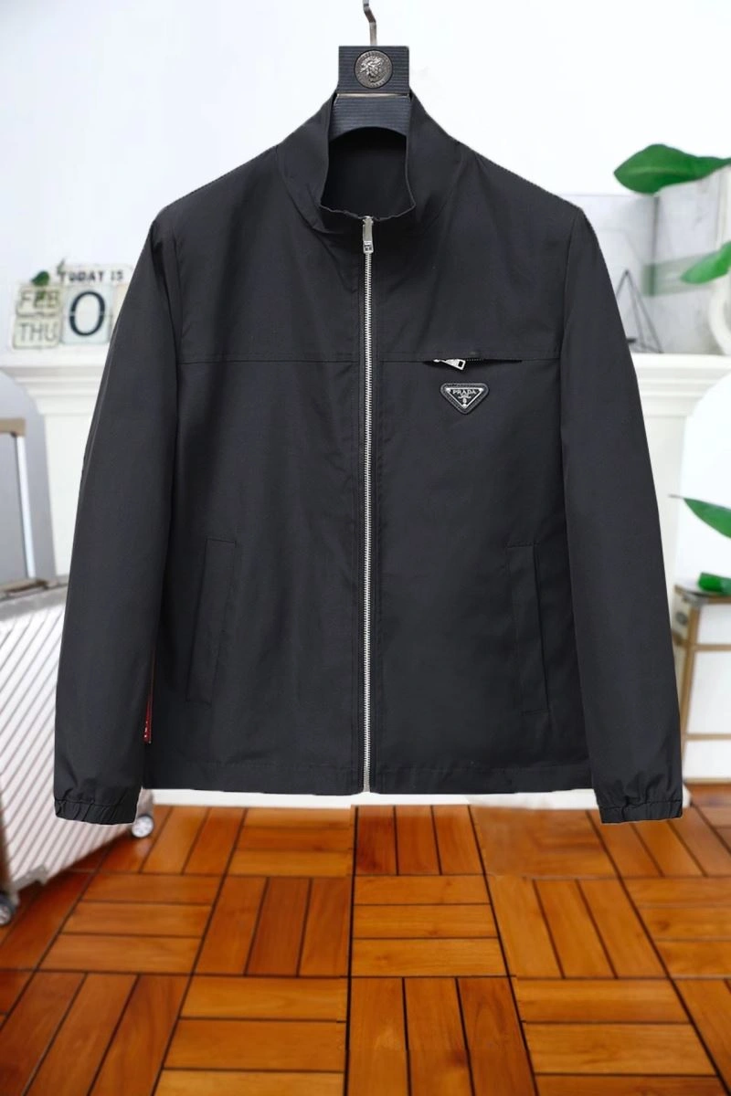 Prada Outwear Durable 170172