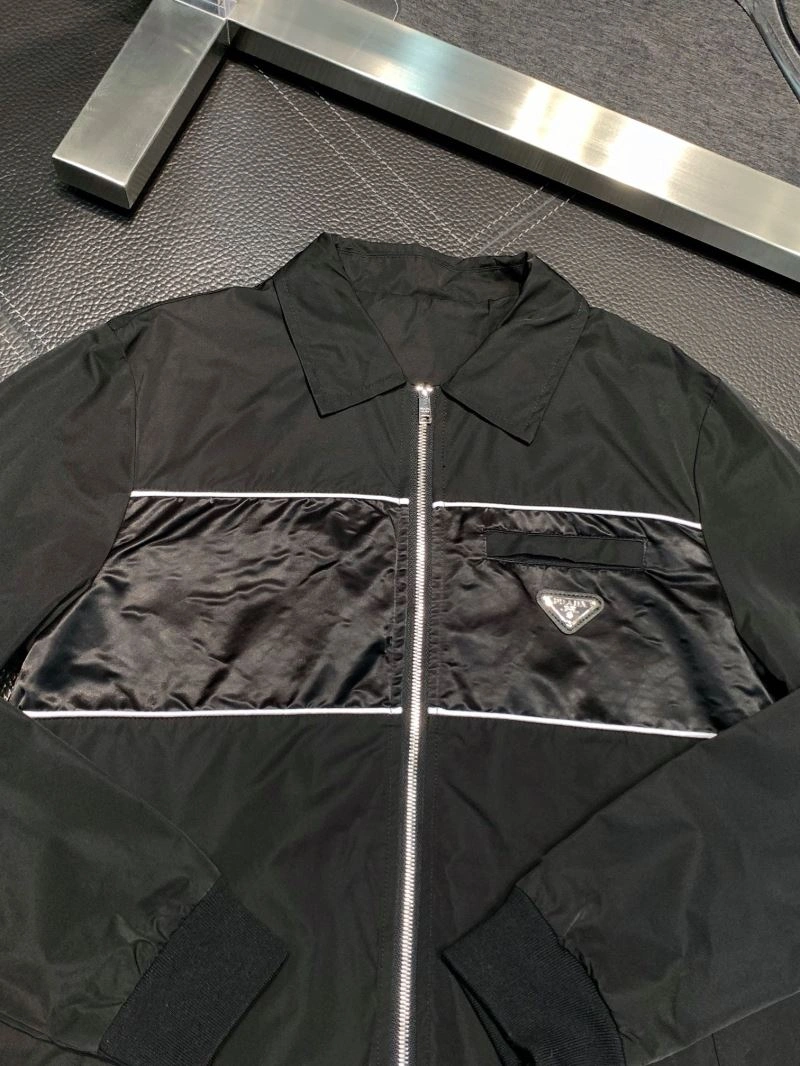Prada Outwear Timeless 170239