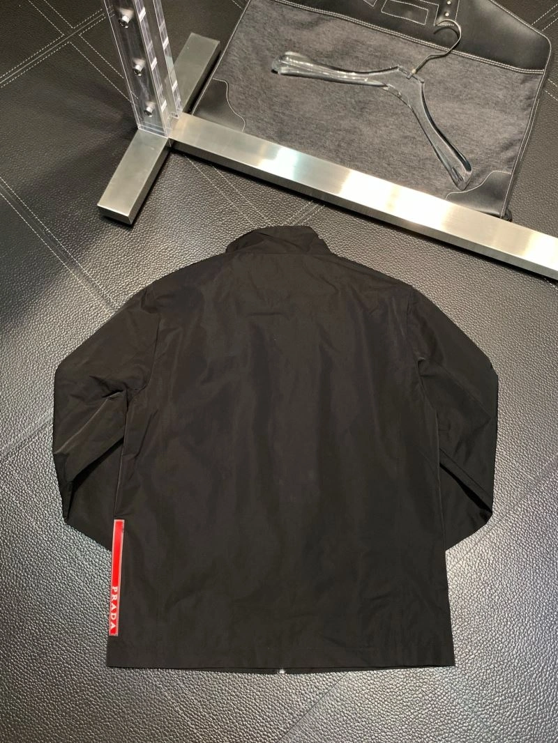 Comfortable Prada Outwear 170237