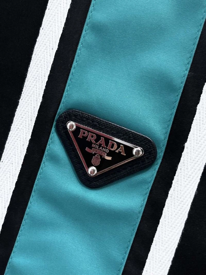 Prada Outwear Snug 170200