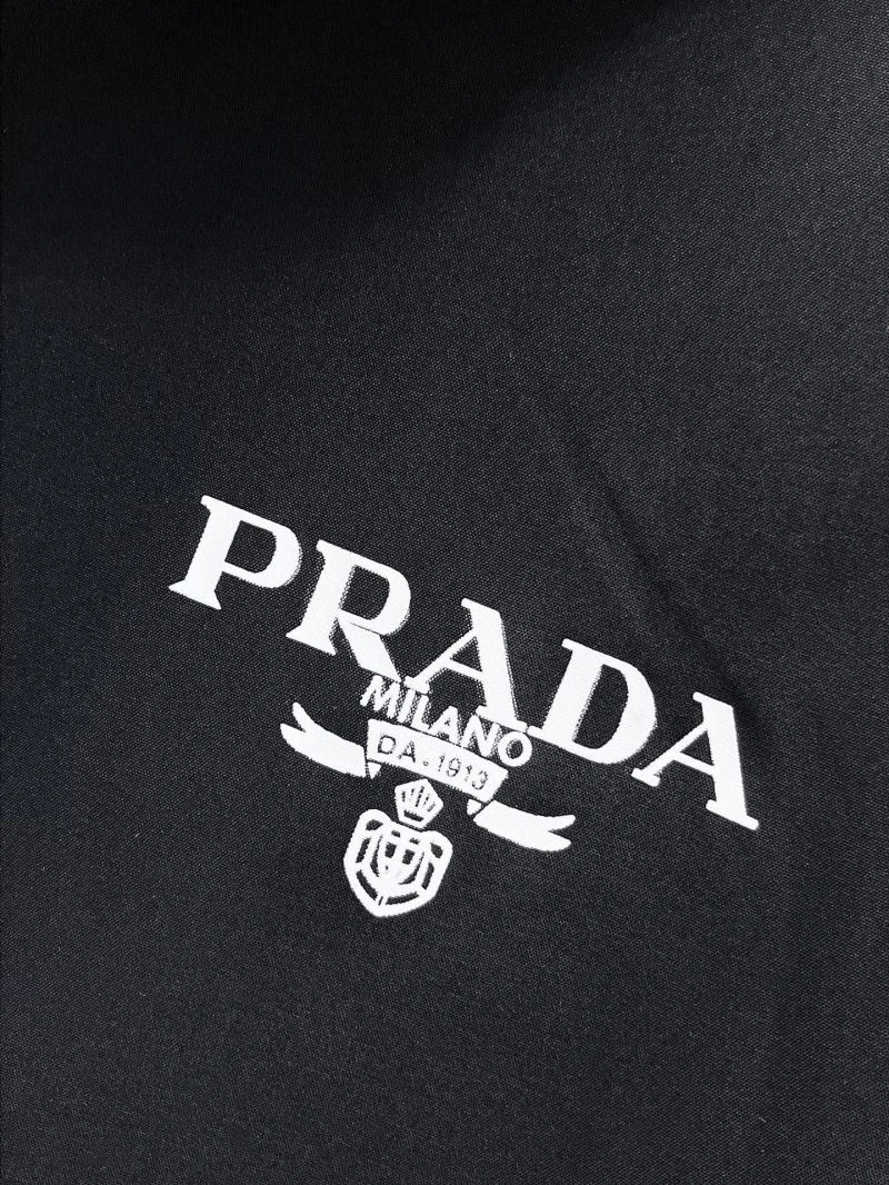 Sustainable Prada Outwear 170167