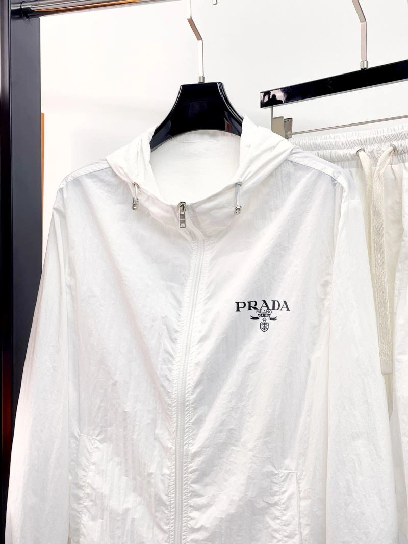 WellDesigned Prada Outwear 170234