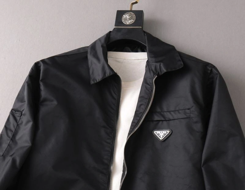 Prada Outwear ComfortFit 170152