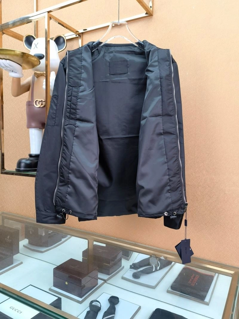 Breathable Prada Outwear 170150