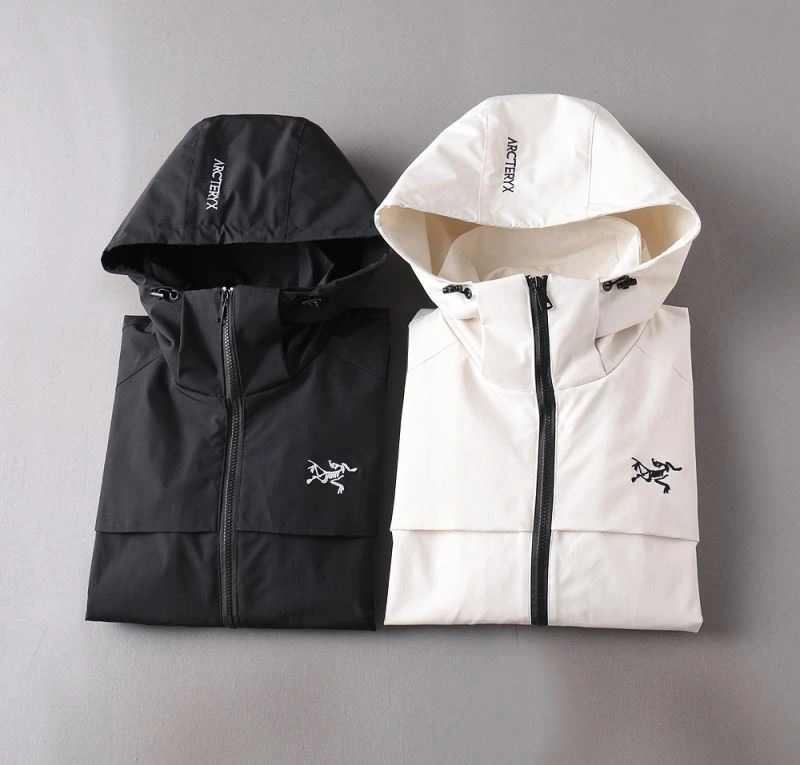 ZipUp Prada Outwear 170140