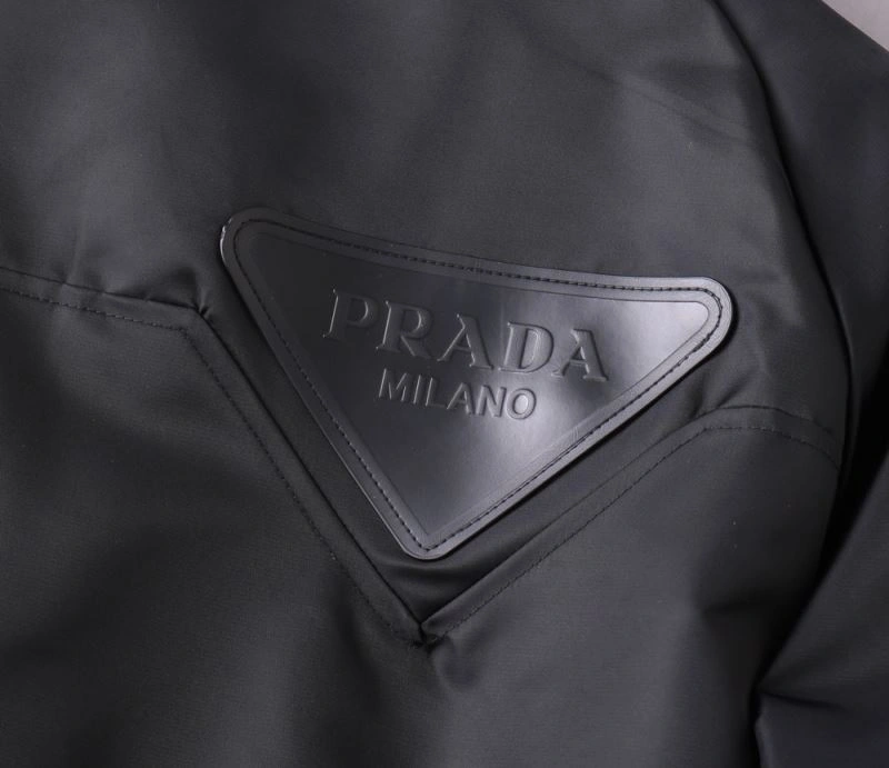 Prada Outwear Unique 170138