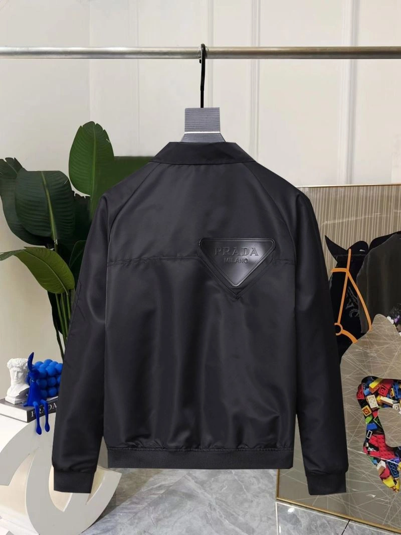 Prada Outwear Unique 170138