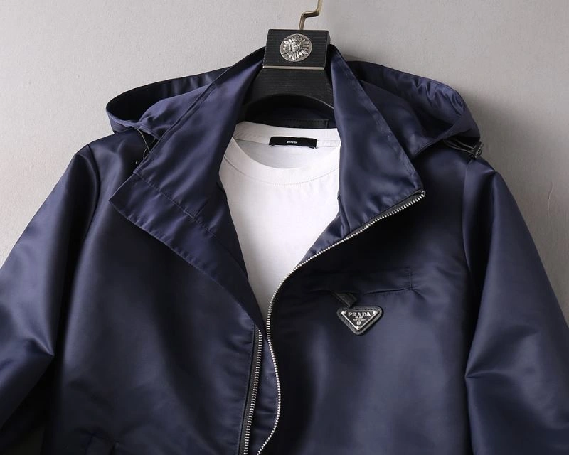 Prada Outwear UrbanStyle 170133