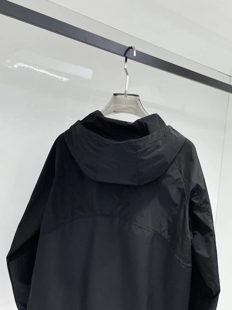 Lightweight Prada Outwear 170132