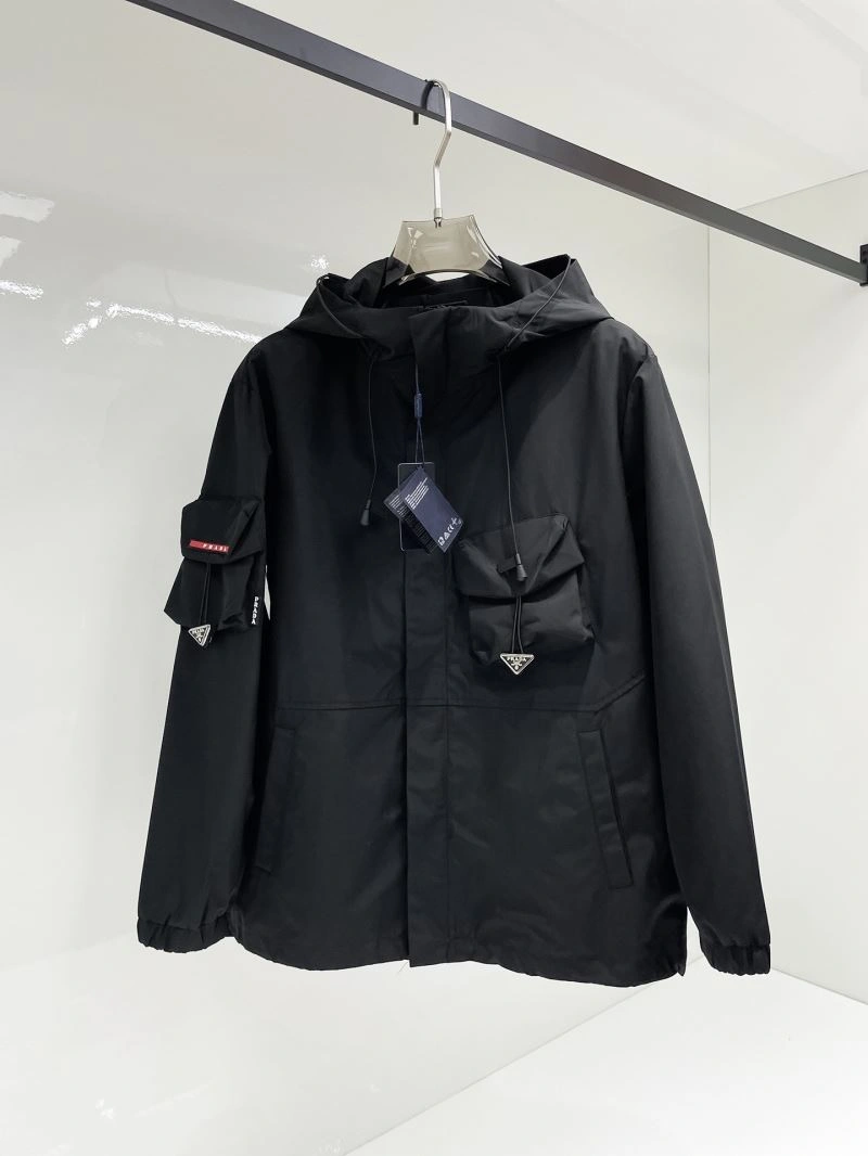 Breathable Prada Outwear 170148