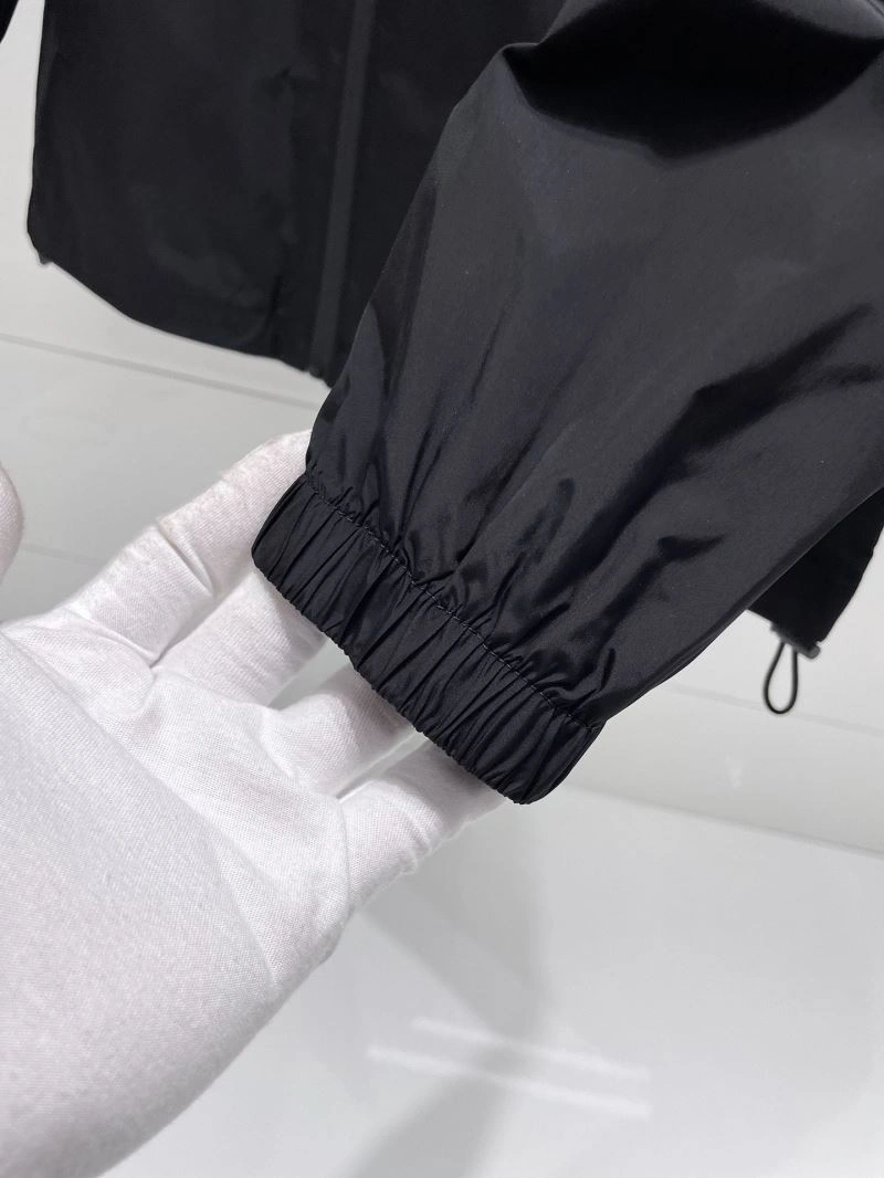 Prada Outwear Minimalist 170163