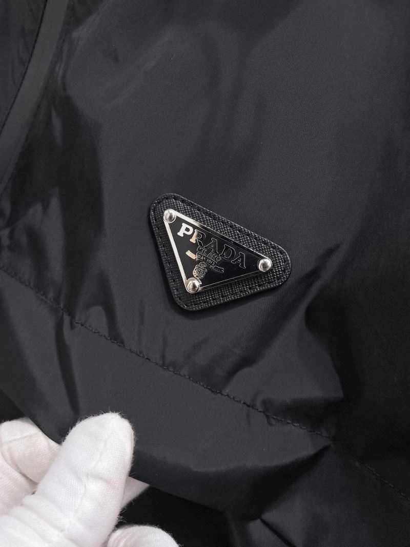 Prada Outwear Minimalist 170163