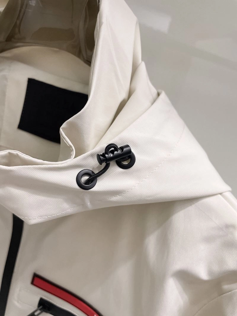 UrbanStyle Prada Outwear 170117