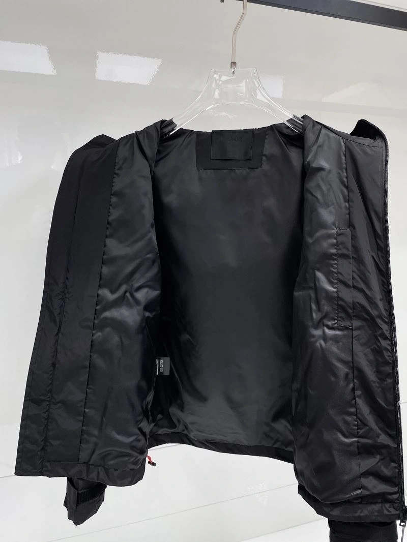 Sleek Prada Outwear 170114
