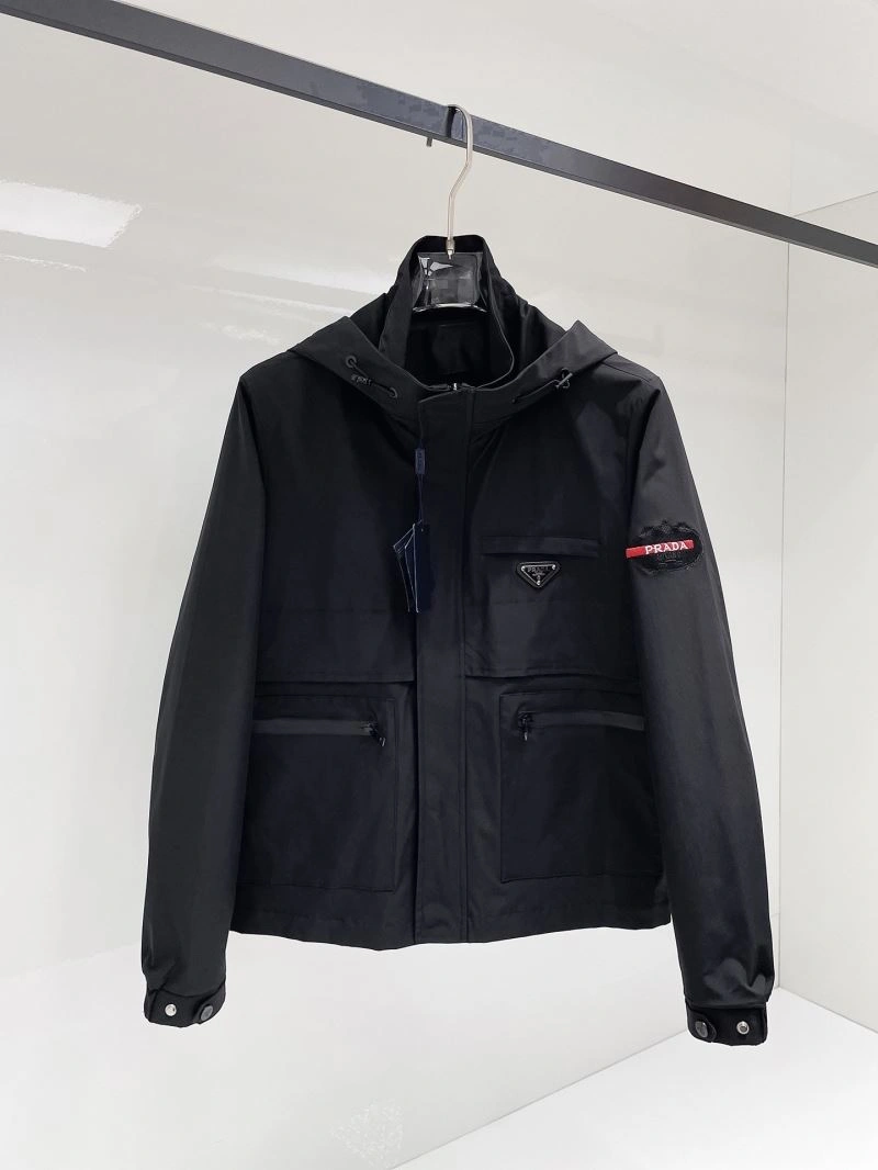 ZipUp Prada Outwear 170116