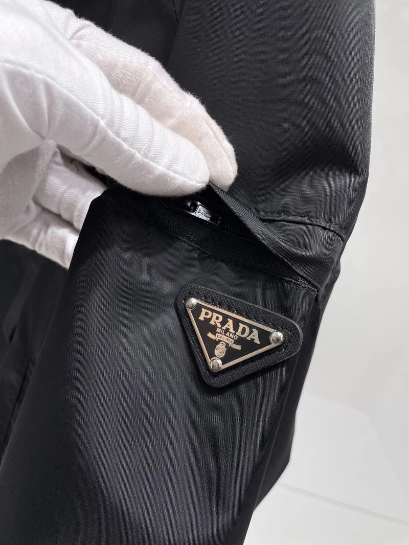 Prada Outwear Premium 170110