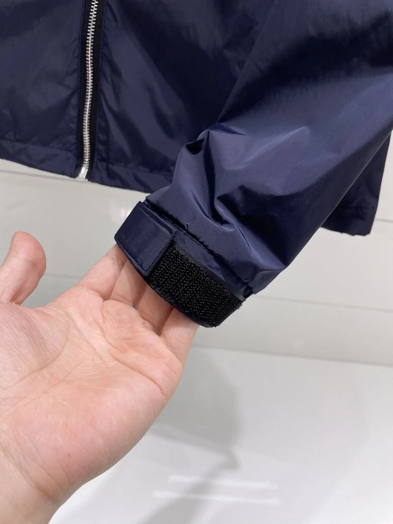 Affordable Prada Outwear 170105