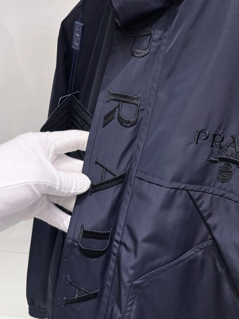 Prada Outwear Durable 170101