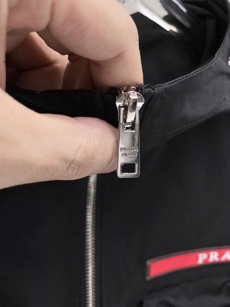 FlexibleFit Prada Outwear 170098