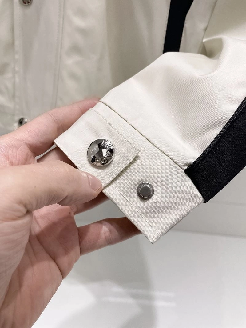 Prada Outwear Youthful 170096