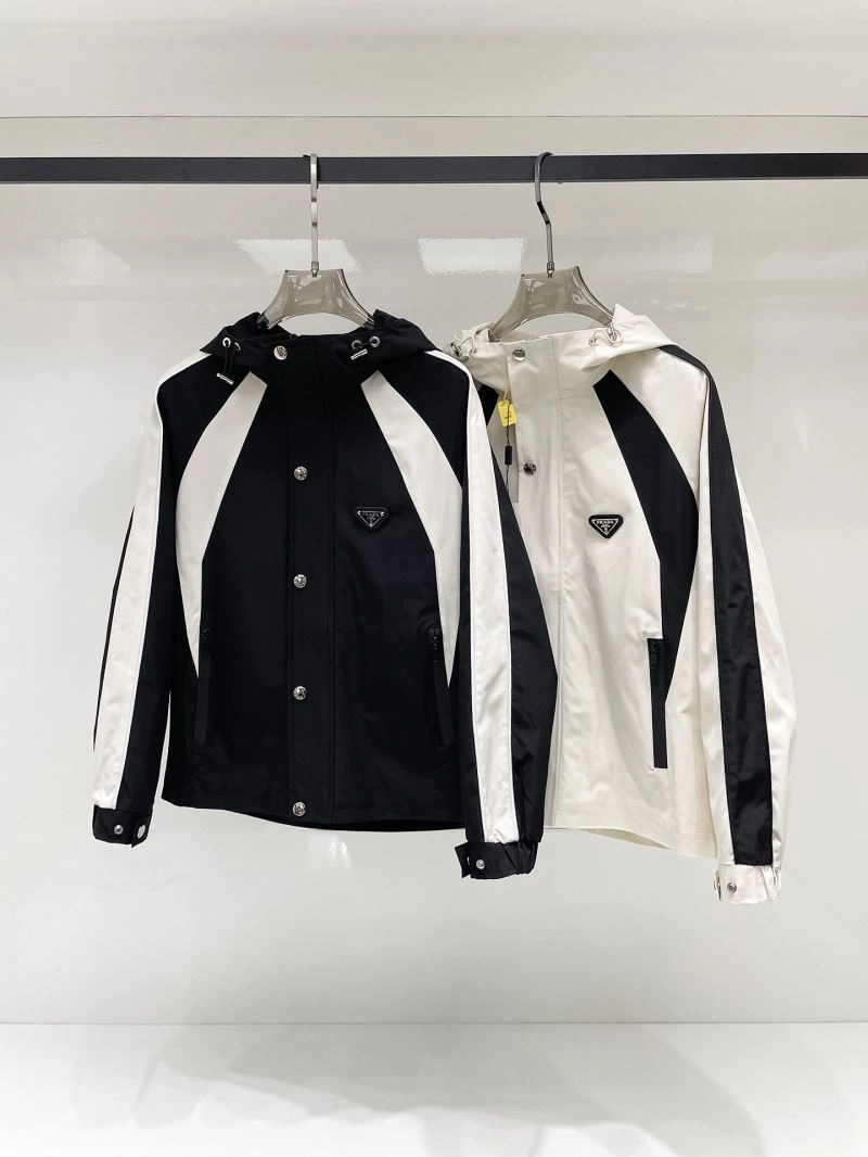 Prada Outwear Modern 170094