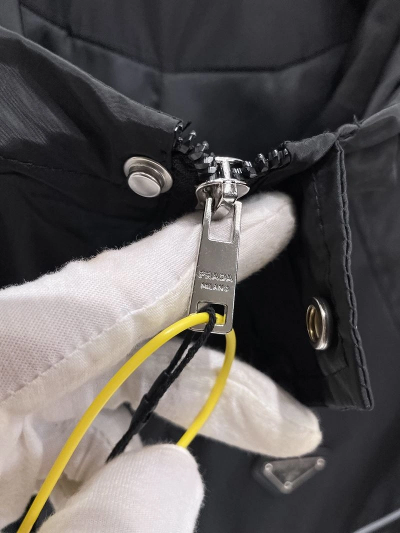 Prada Outwear SportInspired 170091