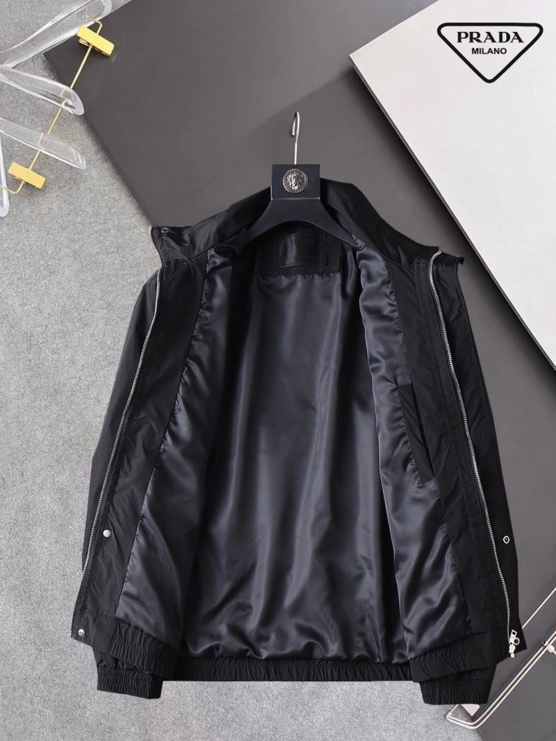 Prada Outwear Trendsetting 170082