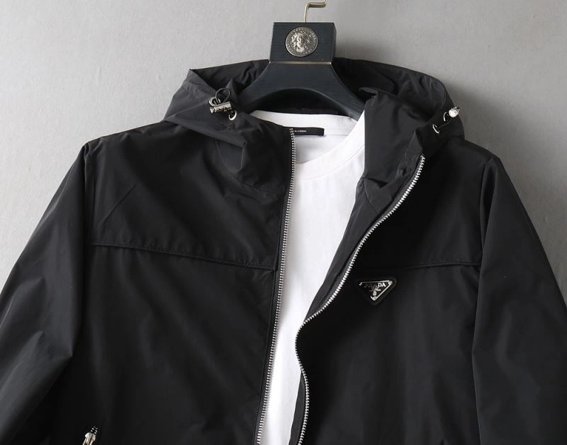 UrbanChic Prada Outwear 170081