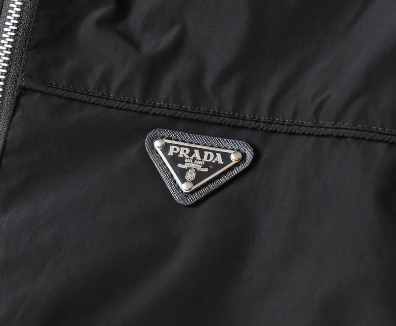 UrbanChic Prada Outwear 170081