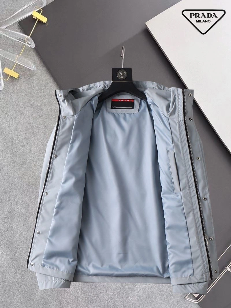 Efficient Prada Outwear 170076